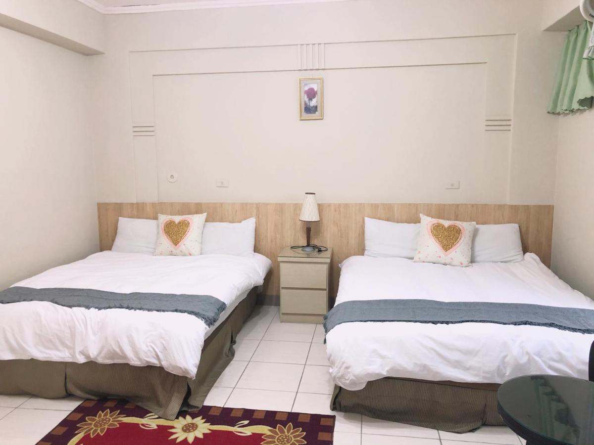 Xin Homestay Луодонг Екстериор снимка